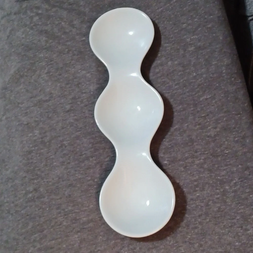 Pier 1 spoon rest